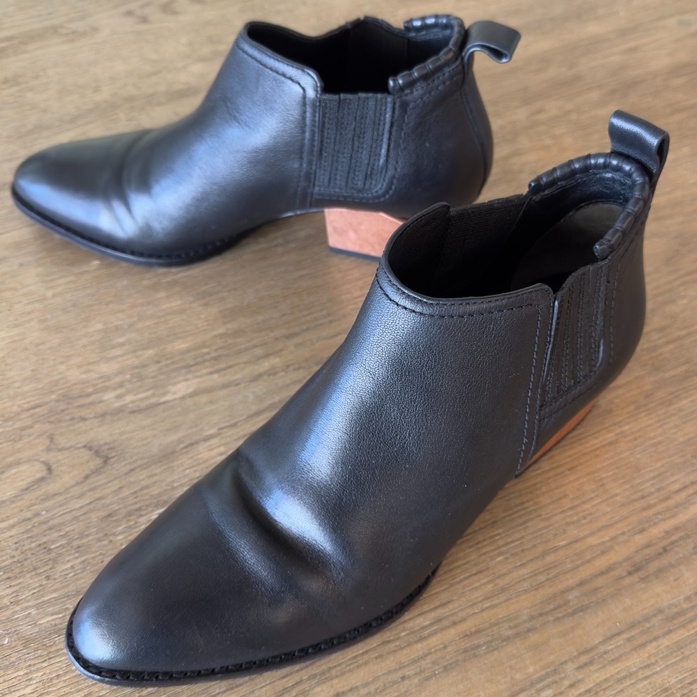 VERY RARE Alexander Wang Black Leather Kori Booties-Rose Gold Heel-EU 39 US 8